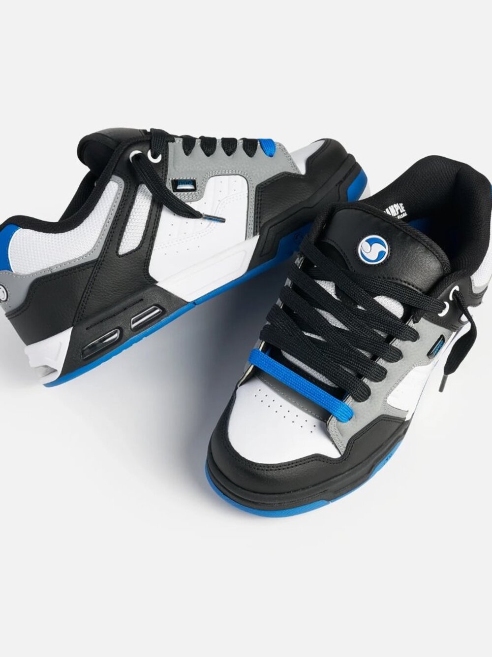 DVS Shoes Enduro Heir in White/Black/Blue, Size 11